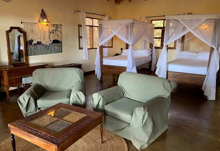 Bougainvillea Safari Lodge garden pool